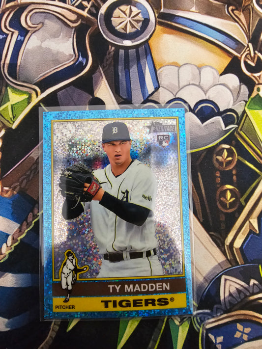 2025 Topps Heritage Ty Madden Blue Sparkle Rookie